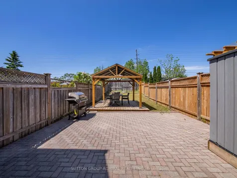 49 Lindenshire Avenue Vaughan ON L6A 4A4