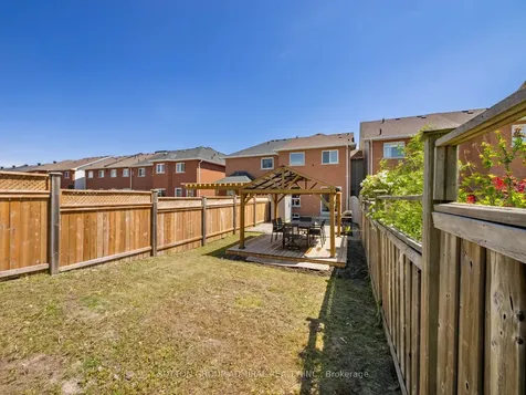 49 Lindenshire Avenue Vaughan ON L6A 4A4