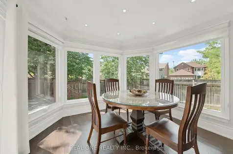 67 Eleanor Circle Richmond Hill ON L4C 6K6