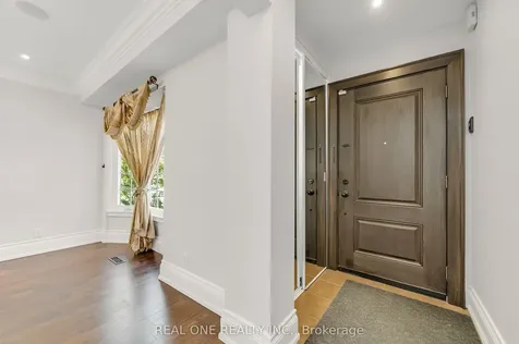 67 Eleanor Circle Richmond Hill ON L4C 6K6