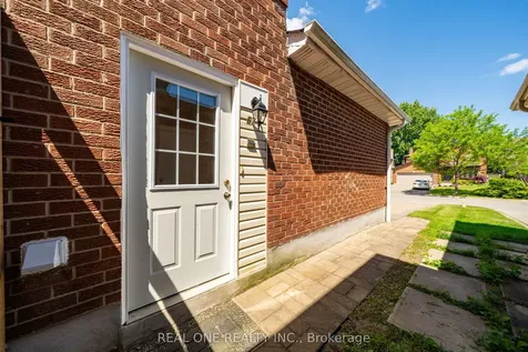 67 Eleanor Circle Richmond Hill ON L4C 6K6
