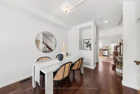 27 Benson Avenue Richmond Hill ON L4C 4E5