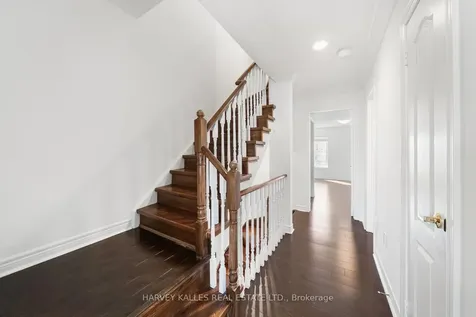 27 Benson Avenue Richmond Hill ON L4C 4E5
