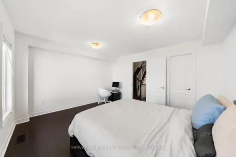 27 Benson Avenue Richmond Hill ON L4C 4E5