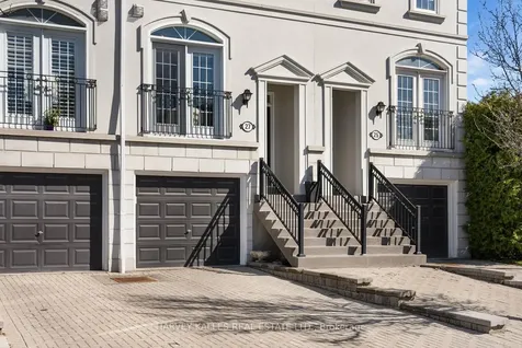 27 Benson Avenue Richmond Hill ON L4C 4E5