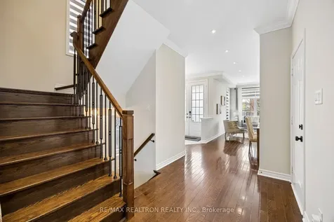 9 Pavarotti Street Richmond Hill ON L4E 0R5
