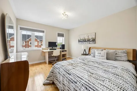 9 Pavarotti Street Richmond Hill ON L4E 0R5