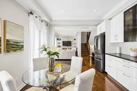 9 Pavarotti Street Richmond Hill ON L4E 0R5