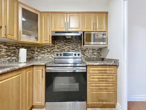 50 Baif Boulevard Richmond Hill ON L4C 5L1