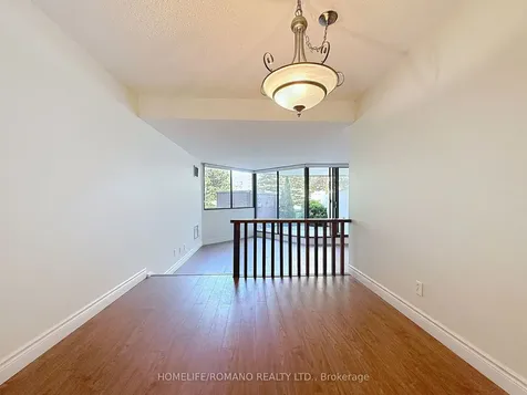50 Baif Boulevard Richmond Hill ON L4C 5L1