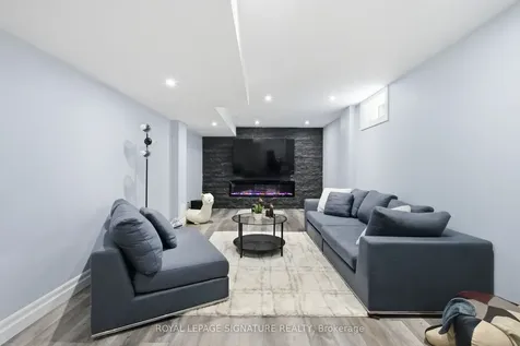 24 Fred Mason Street Georgina ON L4P 0B2