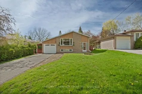 330 Amelia Street Newmarket ON L3Y 4Y6