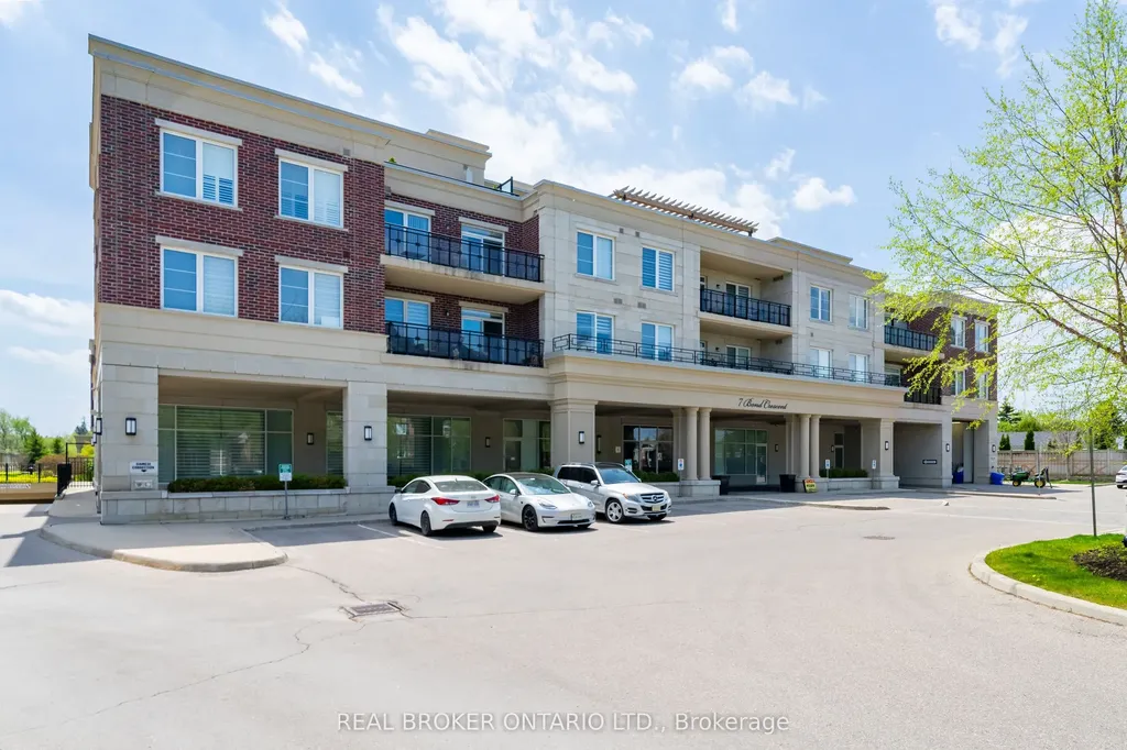 7 Bond Crescent Richmond Hill ON L4E 1E6