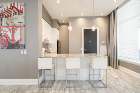 7 Bond Crescent Richmond Hill ON L4E 1E6