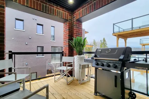 31 Naughton Drive Richmond Hill ON L4C 4M6