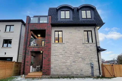 31 Naughton Drive Richmond Hill ON L4C 4M6