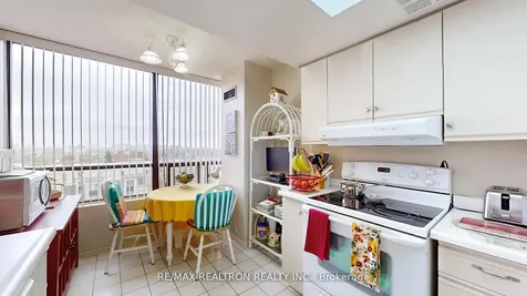 7420 Bathurst Street Vaughan ON L4J 6X4