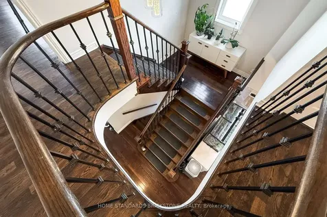 64 Saffron Street Markham ON L6E 1Y4