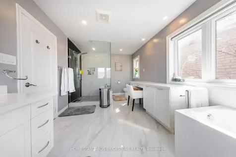 64 Saffron Street Markham ON L6E 1Y4