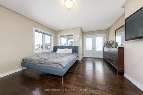 64 Saffron Street Markham ON L6E 1Y4