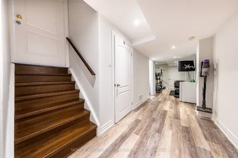 64 Saffron Street Markham ON L6E 1Y4