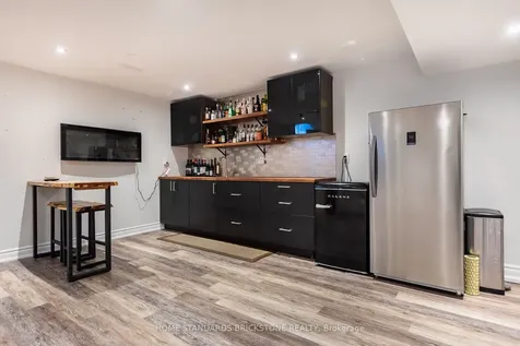 64 Saffron Street Markham ON L6E 1Y4