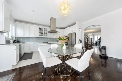 64 Saffron Street Markham ON L6E 1Y4