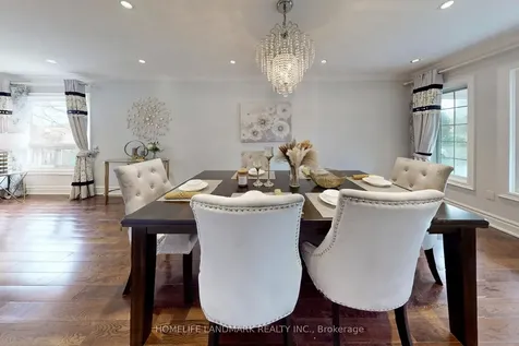 22 Lynda Mcneil Place Markham ON L3S 3E4