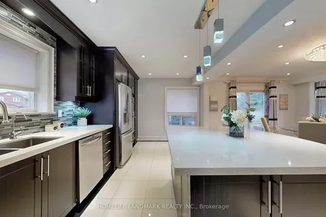22 Lynda Mcneil Place Markham ON L3S 3E4