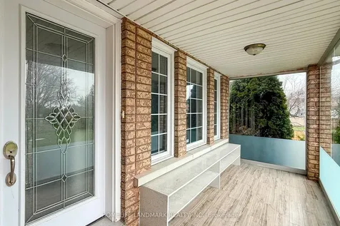 22 Lynda Mcneil Place Markham ON L3S 3E4