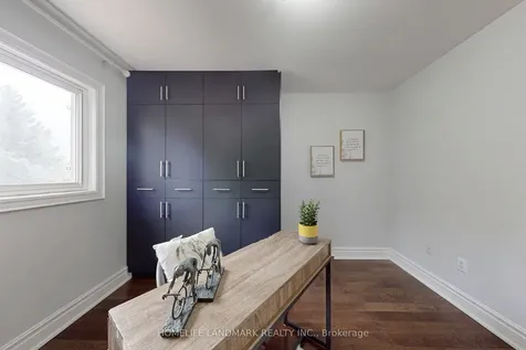 22 Lynda Mcneil Place Markham ON L3S 3E4