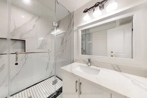 22 Lynda Mcneil Place Markham ON L3S 3E4
