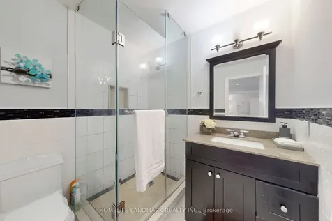 22 Lynda Mcneil Place Markham ON L3S 3E4