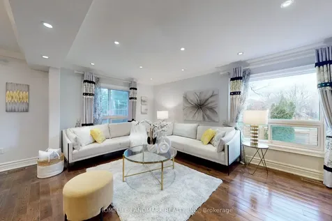 22 Lynda Mcneil Place Markham ON L3S 3E4