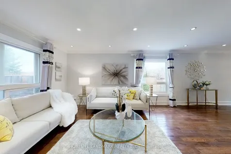 22 Lynda Mcneil Place Markham ON L3S 3E4