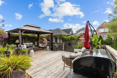 104 Gas Lamp Lane Markham ON L6B 0H8