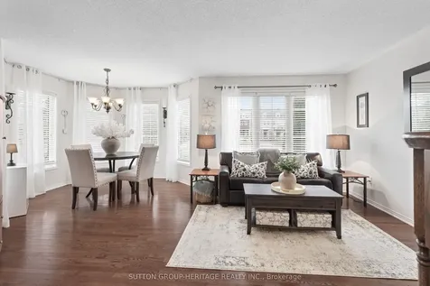 104 Gas Lamp Lane Markham ON L6B 0H8