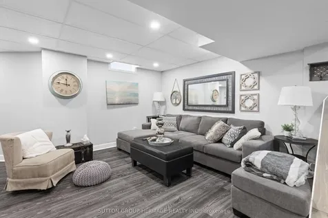 104 Gas Lamp Lane Markham ON L6B 0H8
