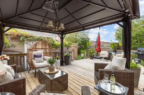 104 Gas Lamp Lane Markham ON L6B 0H8
