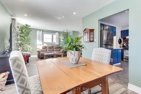 853 Magnolia Avenue Newmarket ON L3Y 5H5