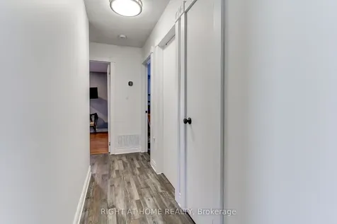 853 Magnolia Avenue Newmarket ON L3Y 5H5
