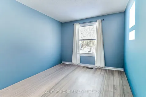 853 Magnolia Avenue Newmarket ON L3Y 5H5