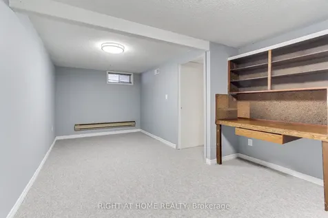853 Magnolia Avenue Newmarket ON L3Y 5H5