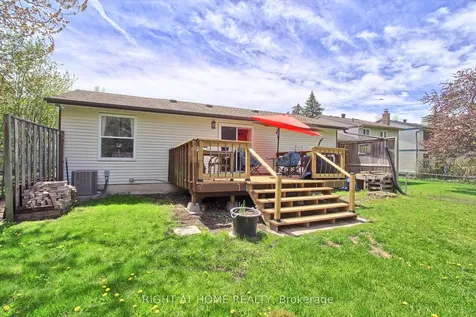 853 Magnolia Avenue Newmarket ON L3Y 5H5