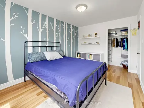482 Britannia Avenue Bradford West Gwillimbury ON L3Z 1A7