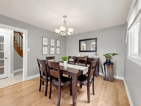 482 Britannia Avenue Bradford West Gwillimbury ON L3Z 1A7