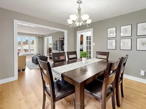 482 Britannia Avenue Bradford West Gwillimbury ON L3Z 1A7