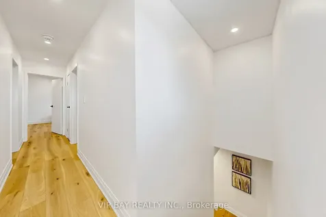 755 Botany Hill Crescent Newmarket ON L3Y 3A7