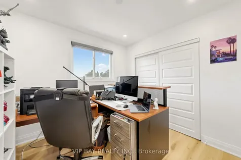 755 Botany Hill Crescent Newmarket ON L3Y 3A7
