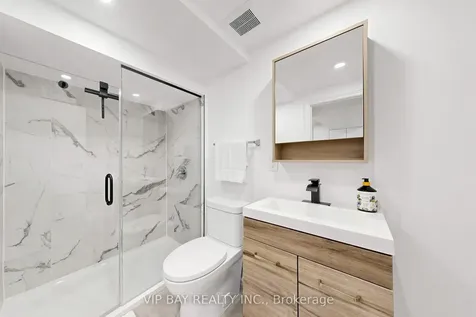 755 Botany Hill Crescent Newmarket ON L3Y 3A7